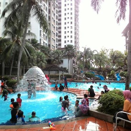 Costa Mahkota Aparthotel Malacca Kültér fotó