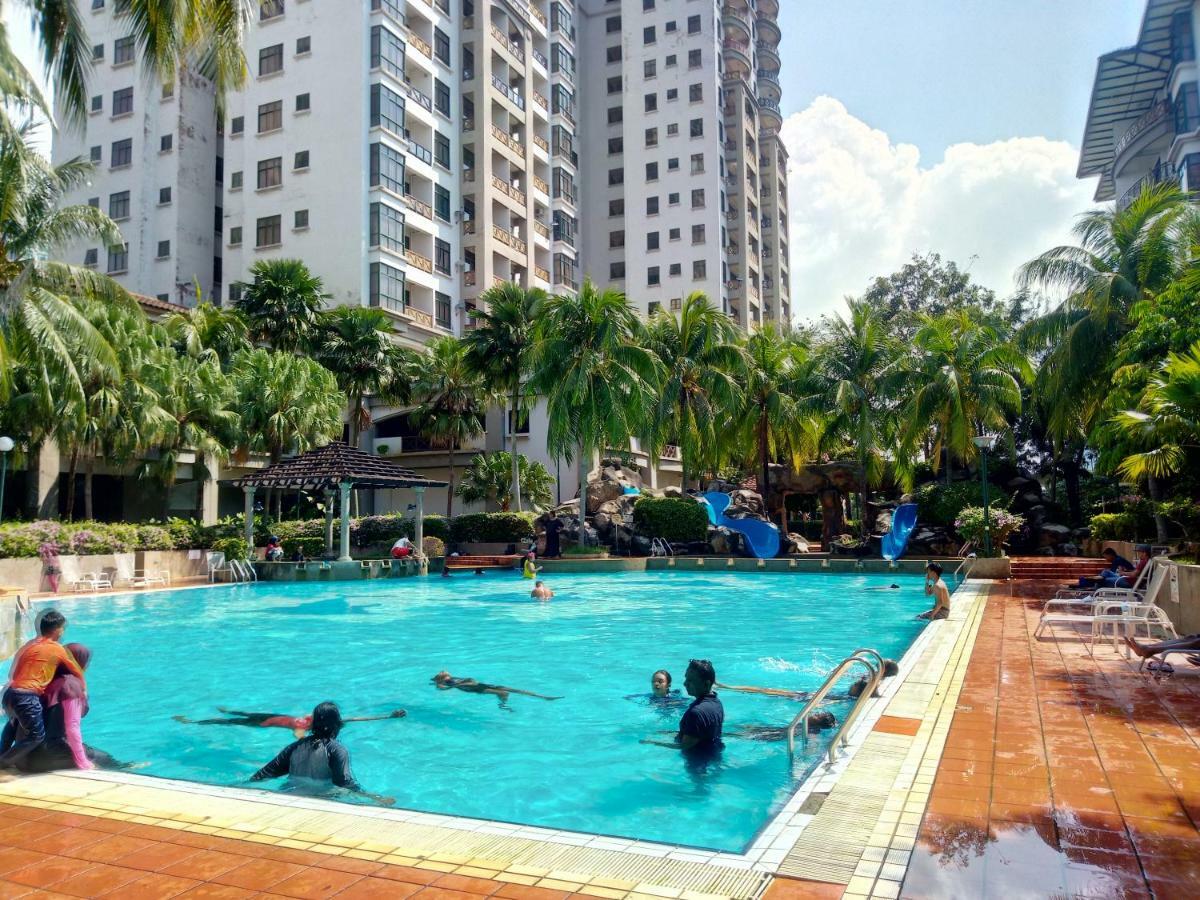 Costa Mahkota Aparthotel Malacca Kültér fotó