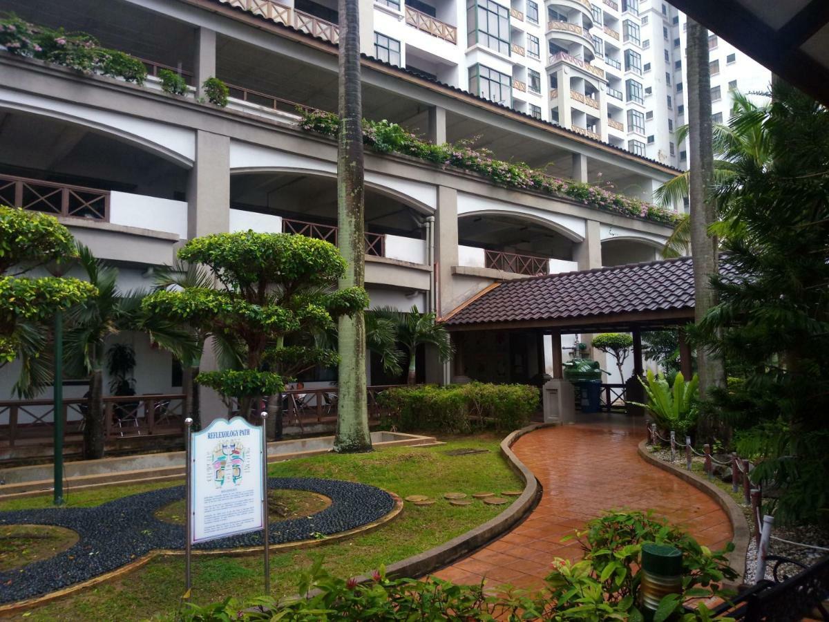 Costa Mahkota Aparthotel Malacca Kültér fotó